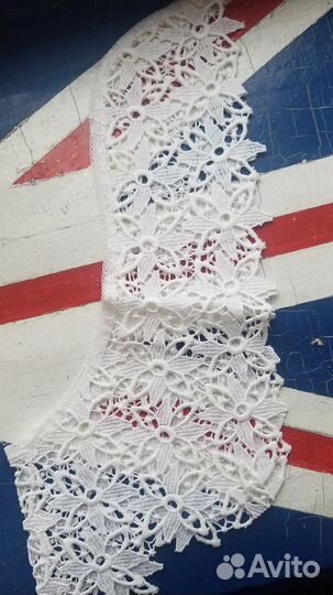 Кружевной воротник