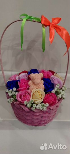 Корзинка с мыльными розами