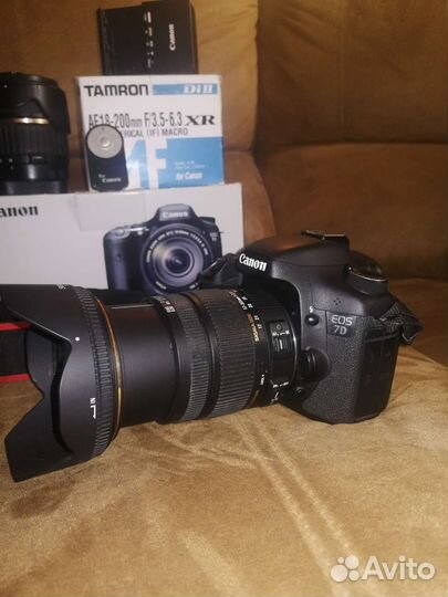 Зеркальный фотоаппарат canon 7D,комплект