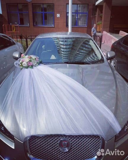 Украшение на свадебный автомобиль