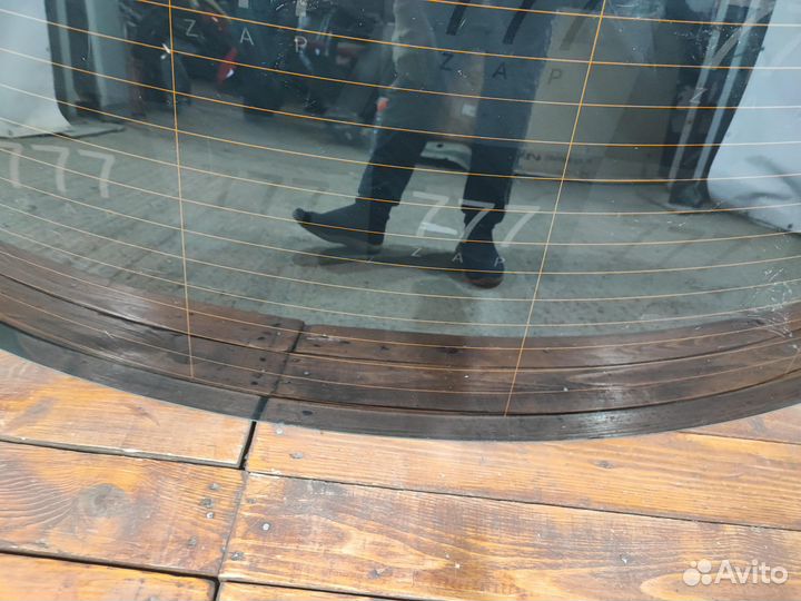 Стекло крышки багажника, заднее Skoda Octavia 3 (A