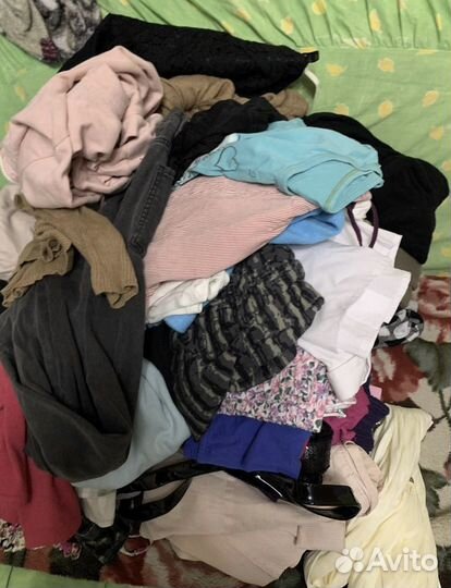 Огромный пакет вещей