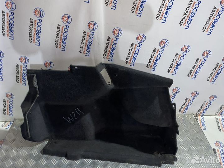 Обшивка багажника Mercedes-Benz E-класс