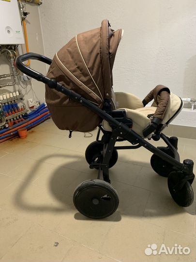 Прогулочная коляска zippy