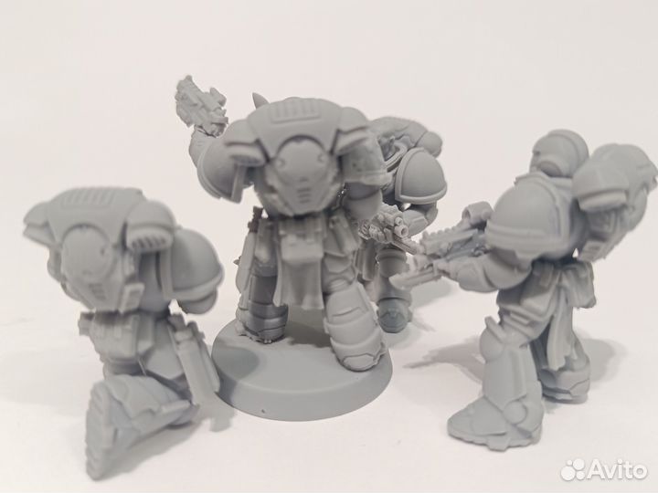 Warhammer 40000 миниатюры