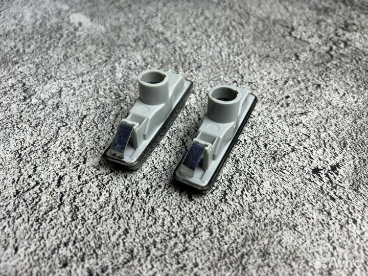 Тёмные повторители в крыло BMW 5 E39 дорест рест