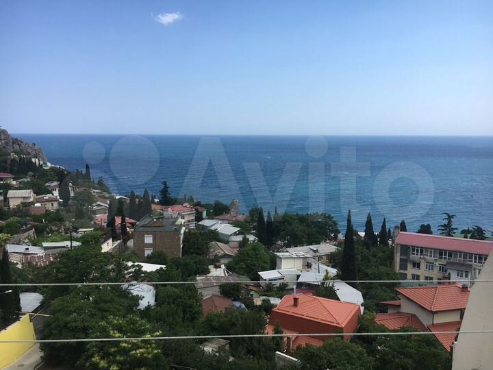 3-к. квартира, 78 м², 8/8 эт.