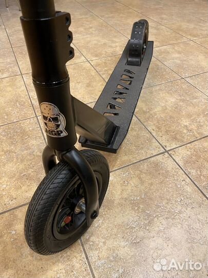 Внедорожный трюковой самокат Дёрт MGP