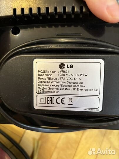 Продам робот пылесос LG HOM BOT VR621