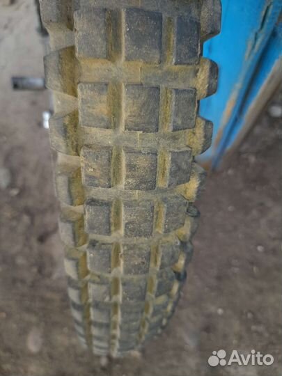 Продам переднее колесо(стальной обод) на 21(japan)