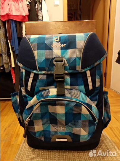 Рюкзак школьный