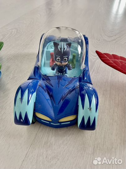 Супергерои в масках