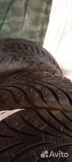 Sava Eskimo Stud 215/65 R16