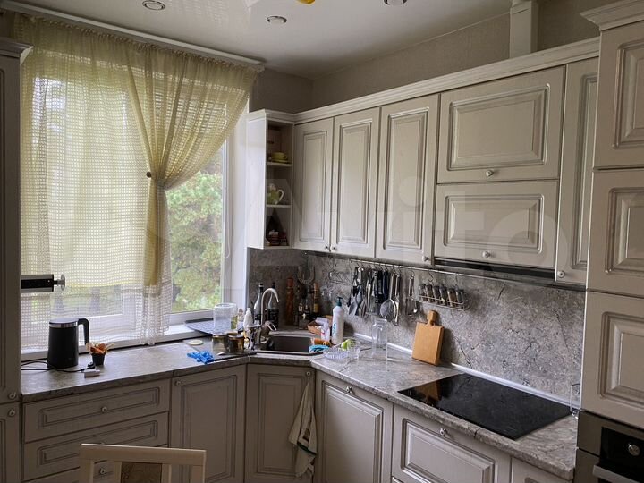3-к. квартира, 92 м², 2/2 эт.