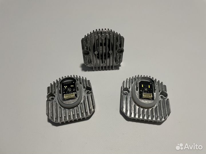 Блок розжига колец передних фар BMW G30 глазки