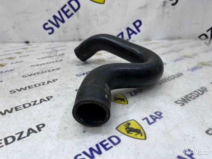 Патрубок радиатора Volvo S80 B5254T2