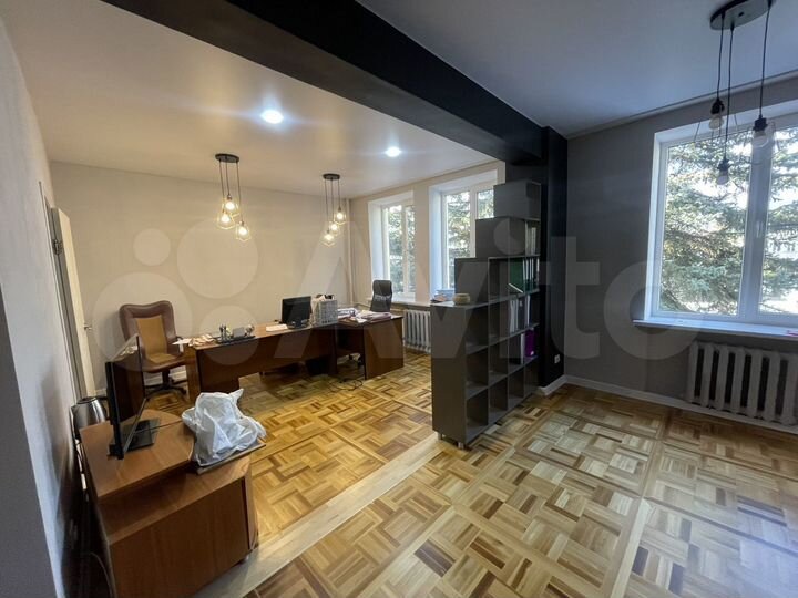 Офис, 790 м²