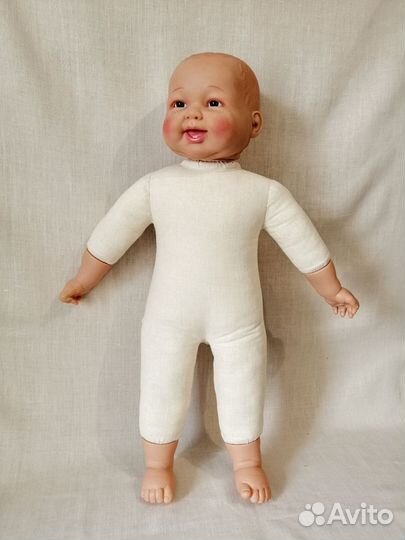 Большой пупс