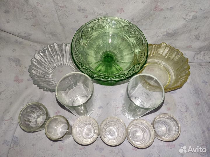Салатники, стопки, ваза д/фруктов