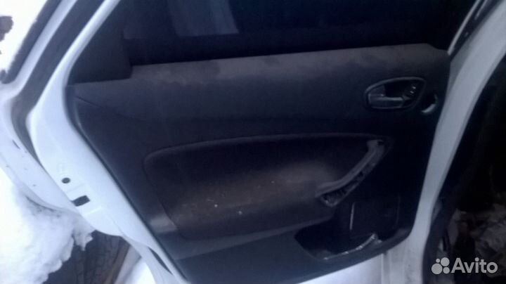 Обшивки дверей для Ford Mondeo 4