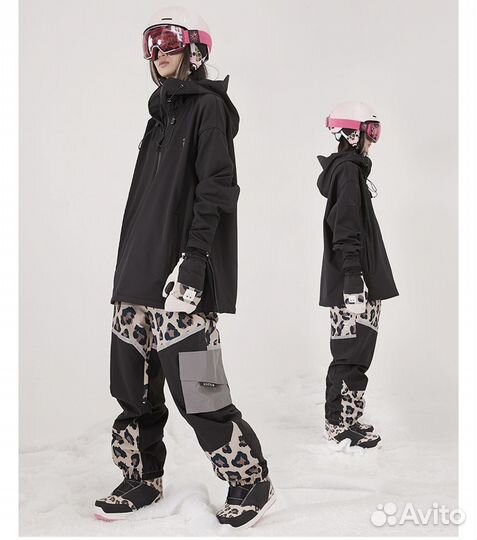 Анорак горнолыжный сноубордический