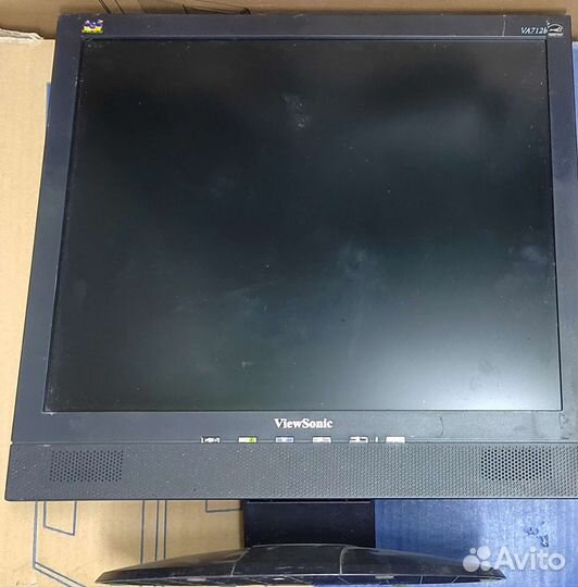 Монитор 17