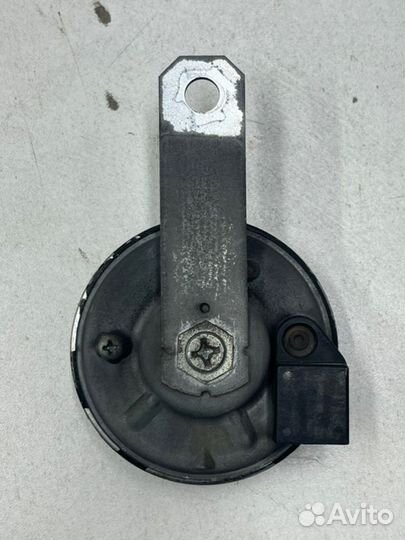 Сигнал звуковой передний правый Toyota Camry