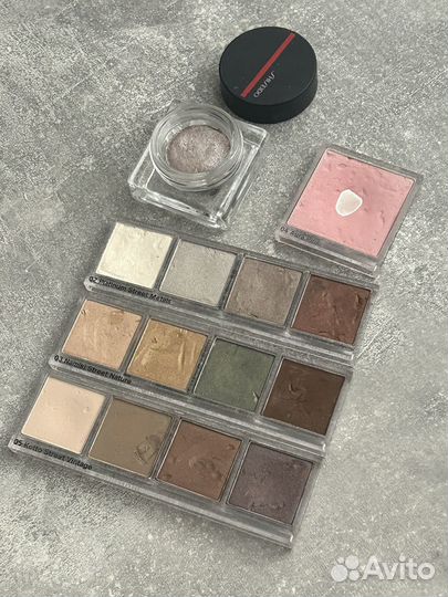 Shiseido тени, румяна