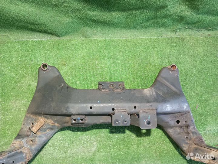 Подрамник Ниссан Альмера классик