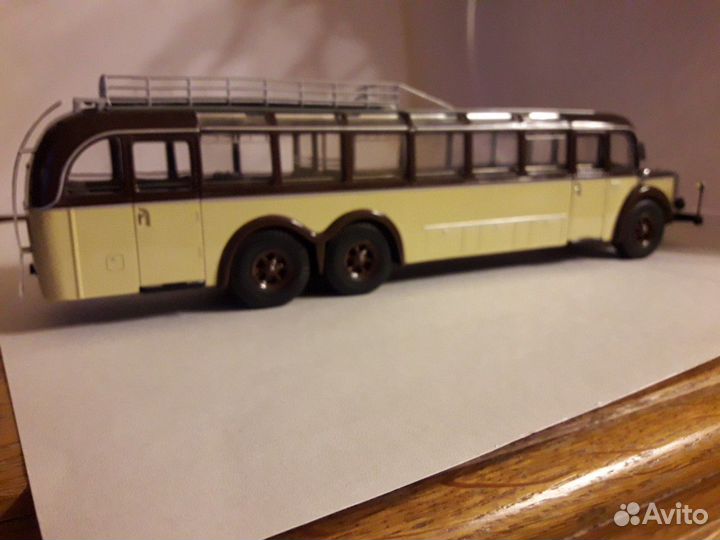 Mercedes-benz O 10000