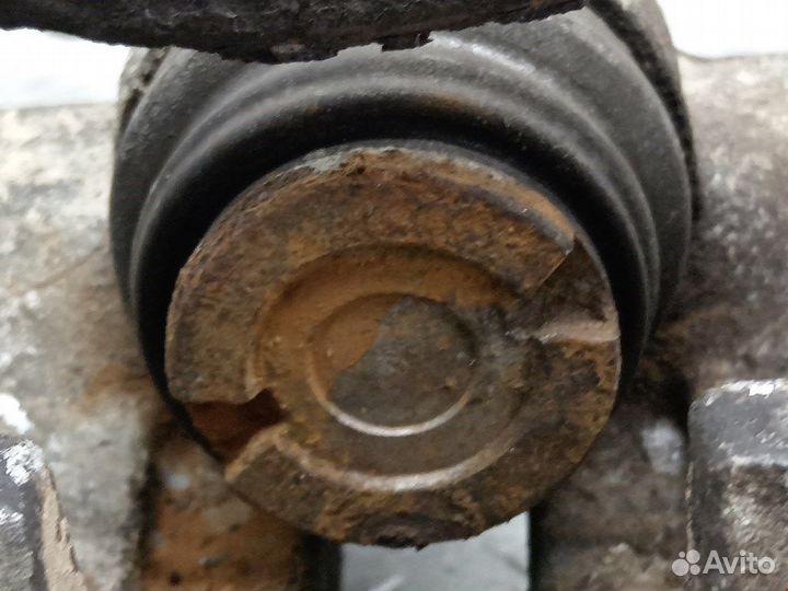 Суппорт задний правый для Volkswagen Passat 5 GP