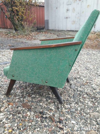 Кресло деревянное, 70 - е годы