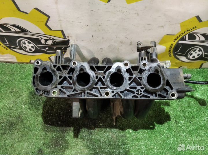 Коллектор впускной Renault Logan SR K7M 2007