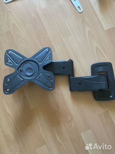 Кронштейн для телевизора