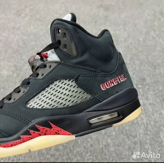 Air Jordan 5 Gore-Tex