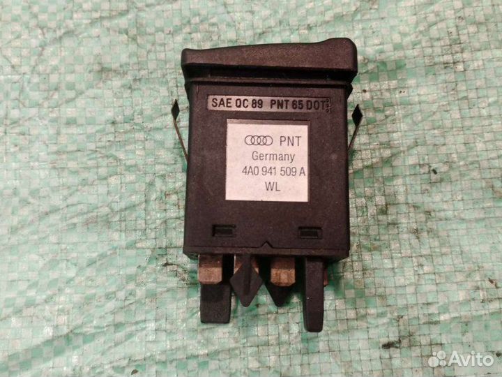 Кнопка аварийной сигнализации Audi А6 С4