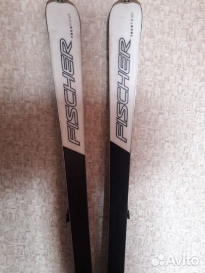 Горные лыжи Fischer