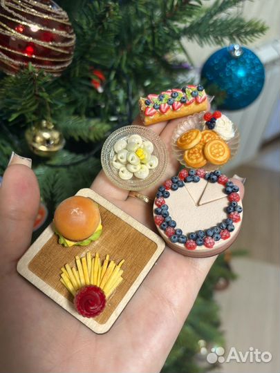 Набор миниатюр для Анны