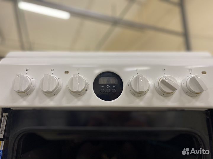 Электрическая плита Indesit/ Гарантия / Доставка