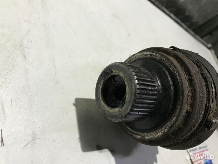 Привод передний Audi Q5 8R