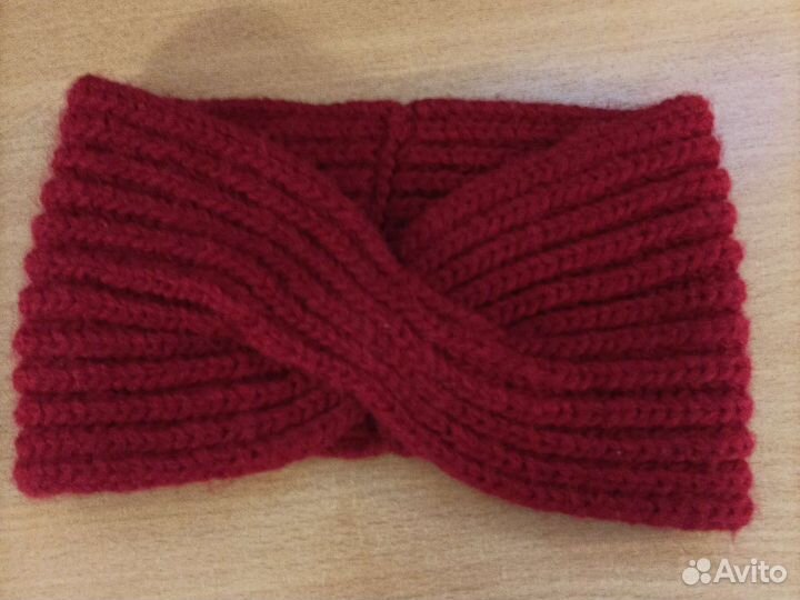 Повязка на голову вязаная
