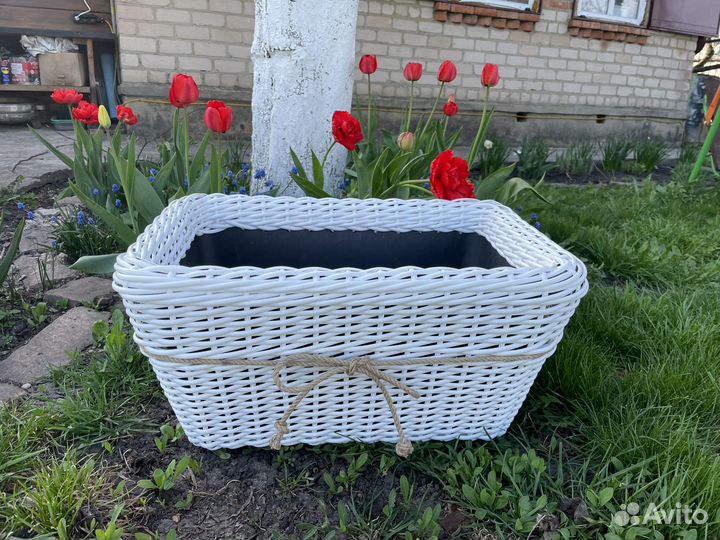 Кашпо, вазоны, клумбы