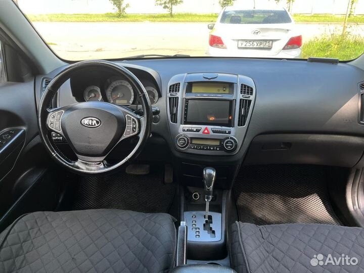 Kia Ceed 1.6 AT, 2009, 233 744 км