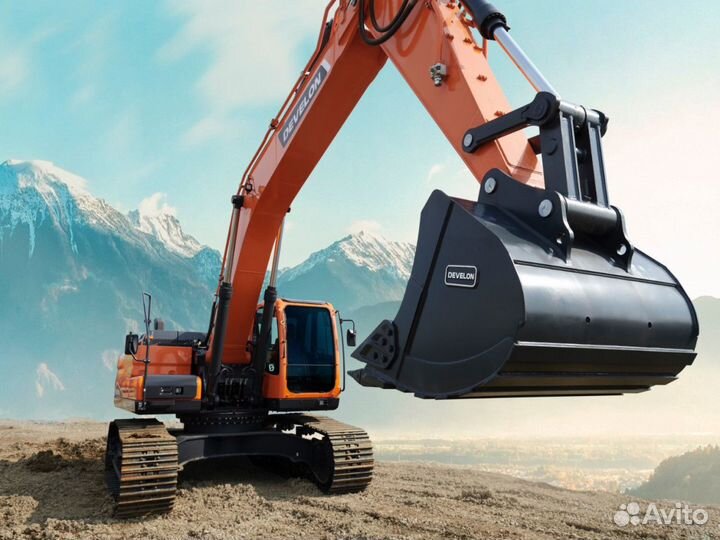 Гусеничный экскаватор Develon DX300LC-7B, 2024