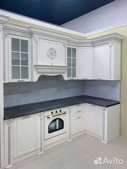 Кухонный гарнитур с доставкой / Готовая кухня