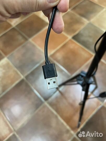 Кольцевая лампа. Диаметр 26 см