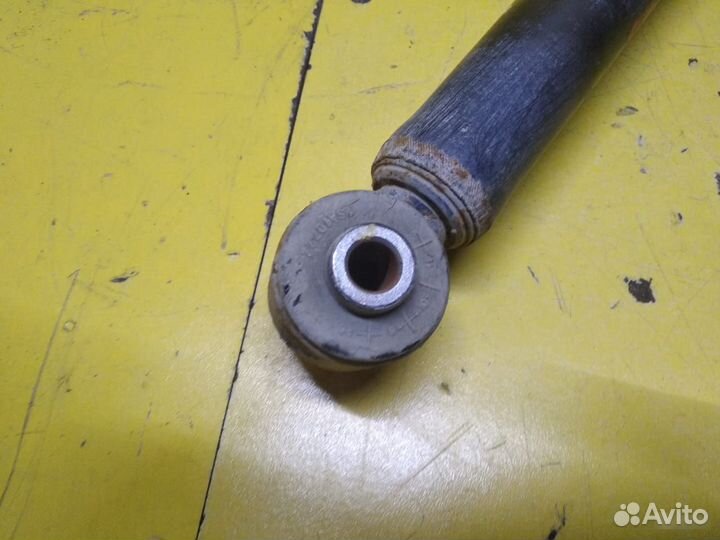 Амортизатор задний Hyundai Getz