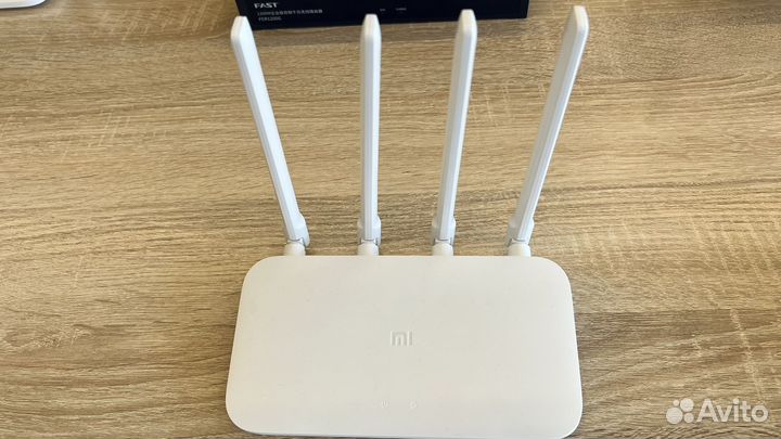 Роутер Xiaomi Mi WiFi Router 4A