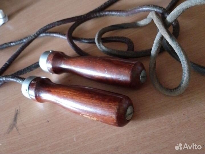 Скакалка green hill кожа с утяжелителями