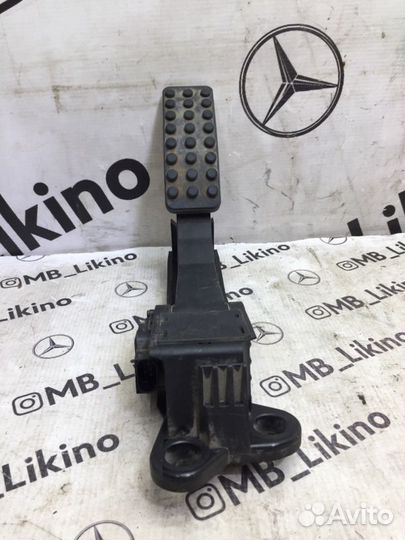 Педаль газа Mercedes-Benz Ml W164